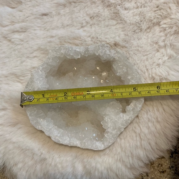 Agate Crystal - Picture 3 of 4